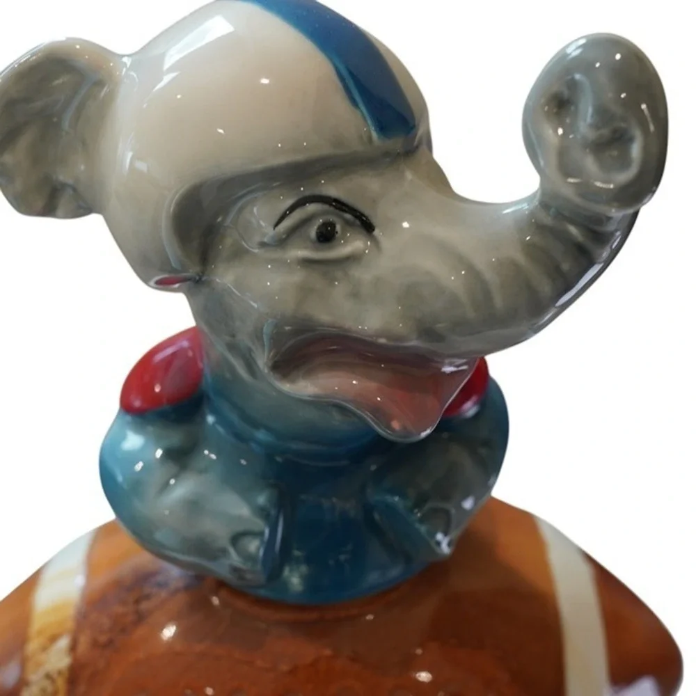 Vintage Jim Beam‎ Decanter Elephant Football Player OS Blue Brown Collectible